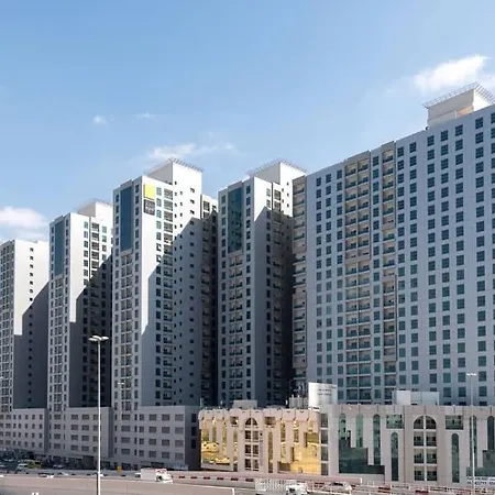 Cheap Holiday Home عجمان المظهر الخارجي الصورة