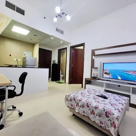 Cheap Holiday Home عجمان المظهر الخارجي الصورة