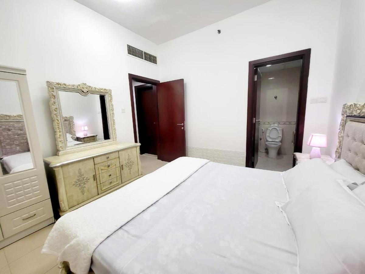 Cheap Apartment *